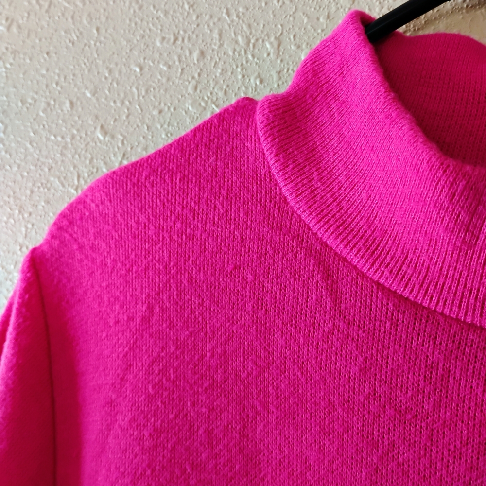 Zara Mini Dress in Vibrant Pink - Picture 3 of 5